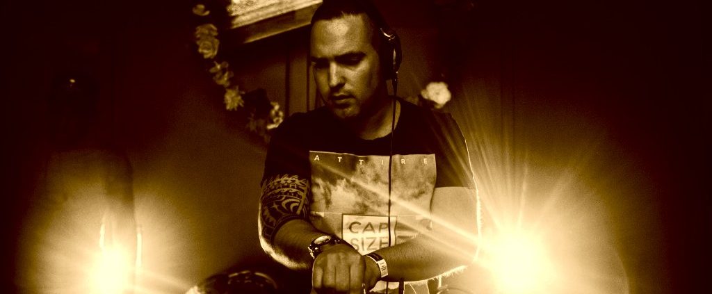 DJ B_Scott